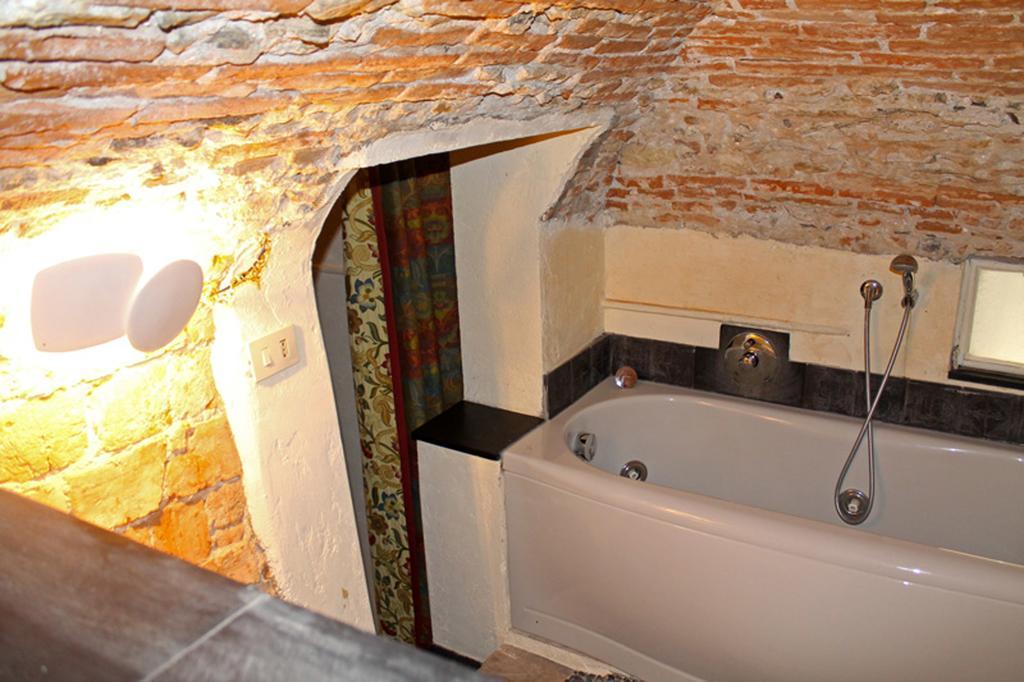 Torre Cepollini Hotel Albenga Cameră foto
