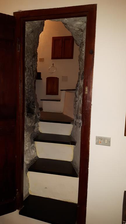 Torre Cepollini Hotel Albenga Exterior foto